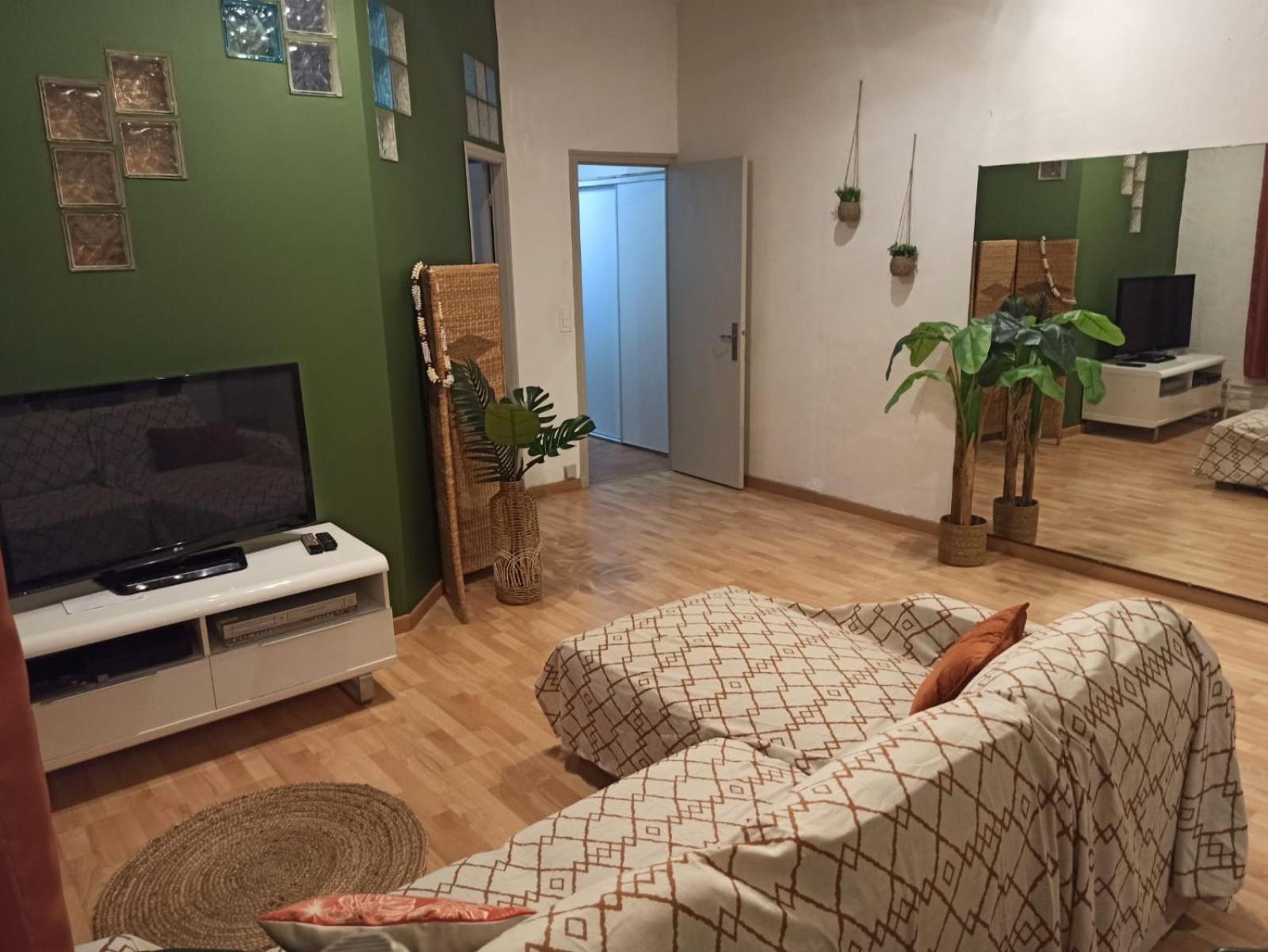 Centre Perpignan, A Deux Pas Du Castillet, Appart T3 75M2 A 10Min De Plages Pre Des Commerces Exterior photo